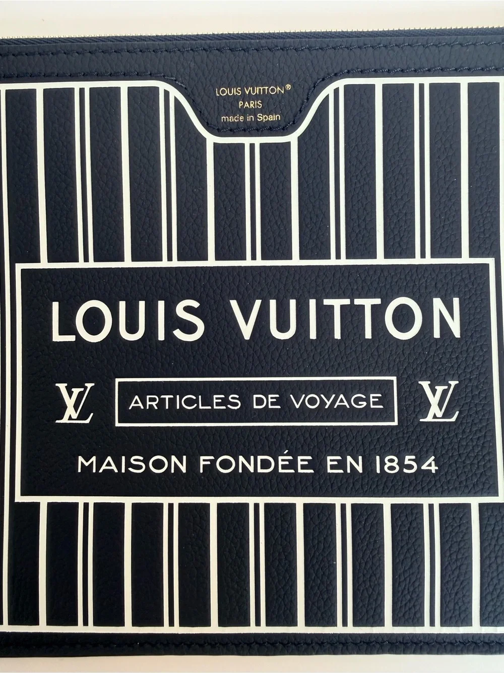 Louis Vuitton authentuc louis